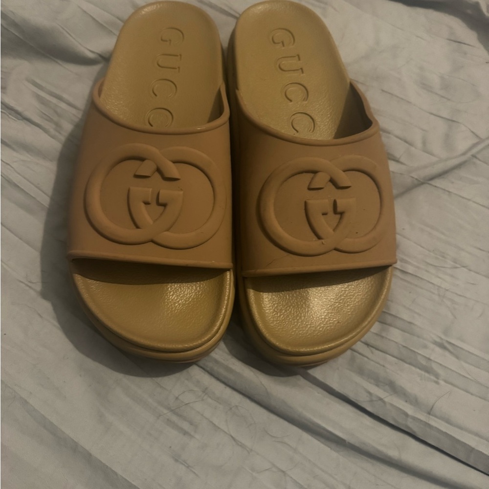 WOMEN'S SLIDE SANDAL WITH INTERLOCKING G